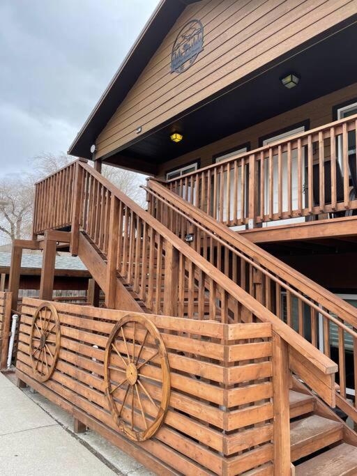 Parkway Yellowstone Guest House #7 Gardiner Eksteriør bilde